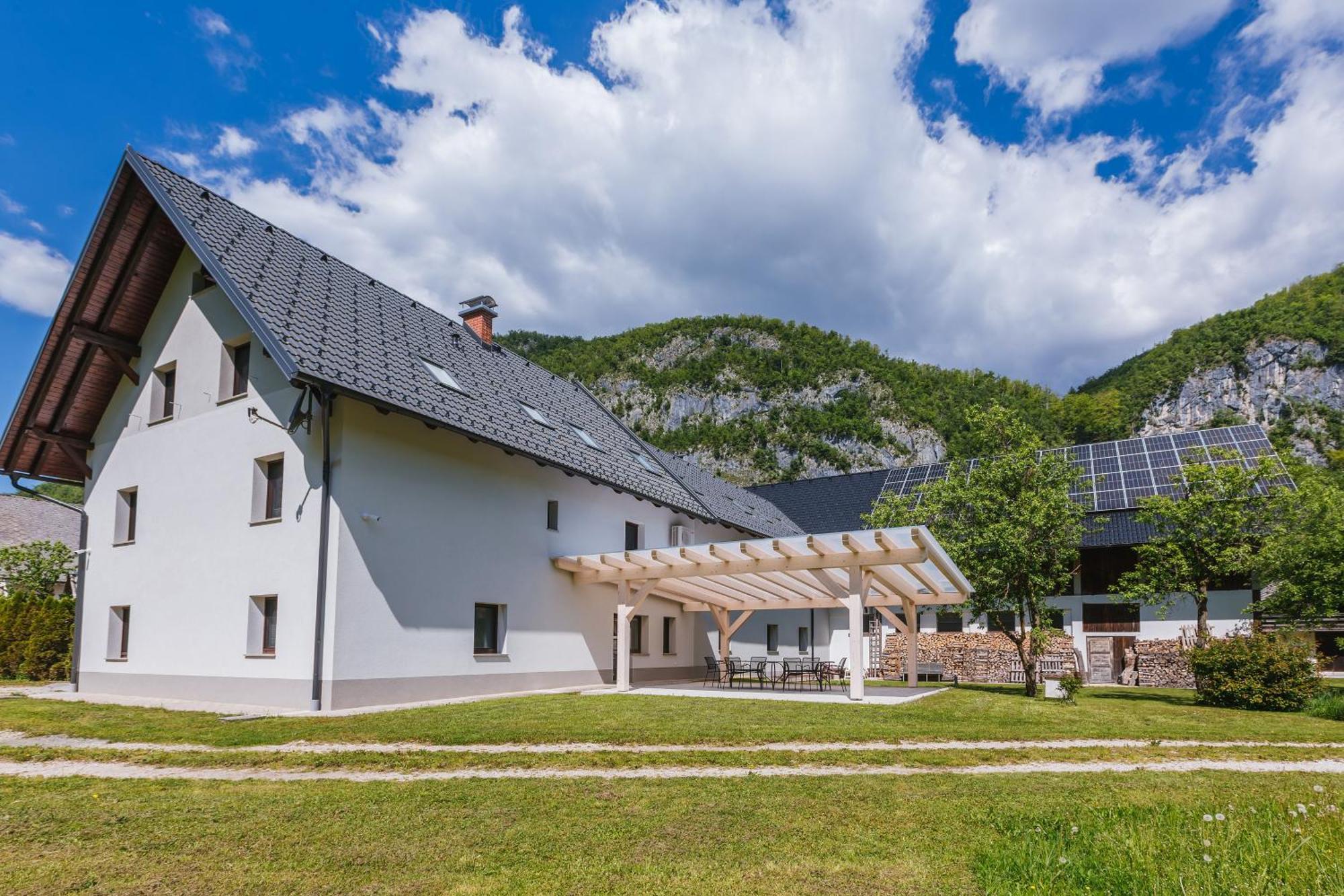 Вилла Domacija Log V Bohinju Бохиньска-Быстрица Экстерьер фото